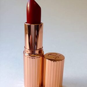 Charlotte Tilbury KISSING So Marilyn Lipstick ? New!