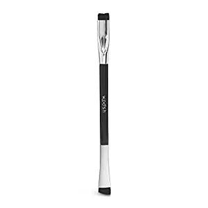 Woosh Beauty Dual Ended Eye Stamper with Cruelty-Free Bristles