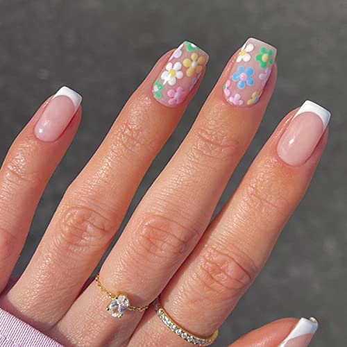 $5 Stick-On Nails: Affordable Nail Art Solution