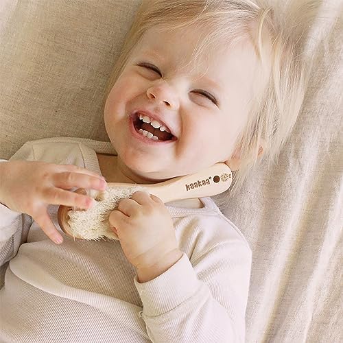 Natural baby hair brush for gentle grooming. - Image 6
