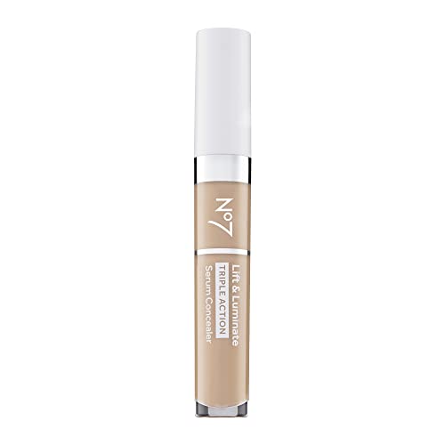 ?Fenty Beauty Foundation Boosts Makeup Routine?