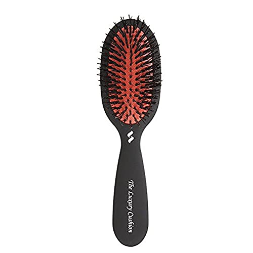 ?Romy Brush: Stylish Haircare Essential?