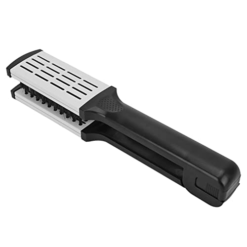 Flat hair brush with bristles.