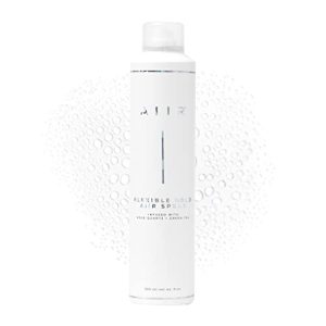 Lightweight texture spray for hair styling.