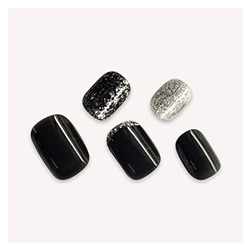 Short Black Acrylic Nails - Image 3