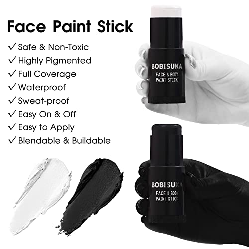 Black Halloween Makeup with Black Eyeshadow - Image 2