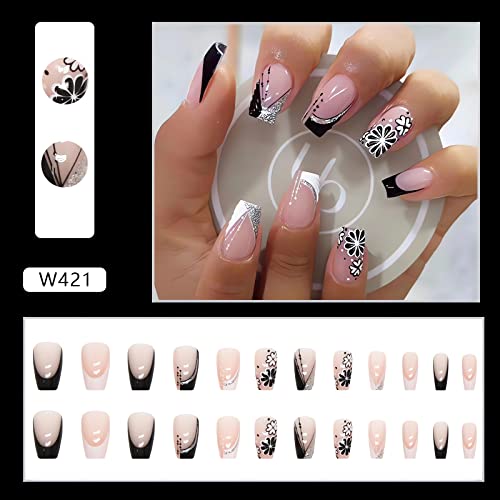 Black and white acrylic nails design. - Image 2