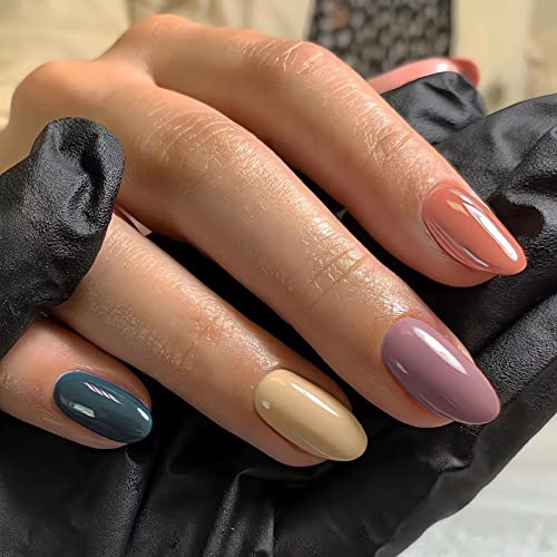 ?Simple Acrylic Nails in Various Colors?
