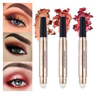 Orange and red eyeshadow look tutorial.