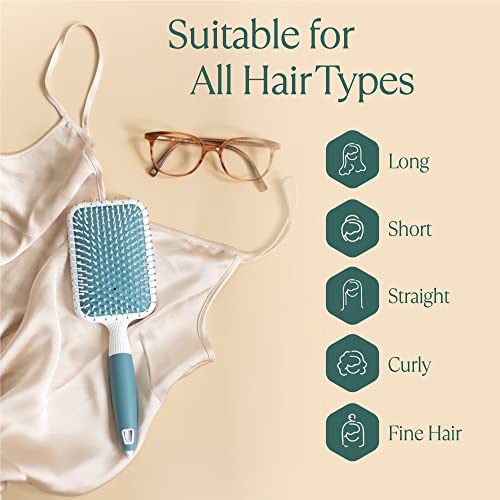 Smooth Styling Flat Hair Brush with Soft Bristles and Ergonomic Handle - Image 2