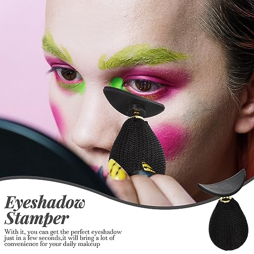 Black Eyeshadow Palette for Hooded Eyes Creating Stunning Eye Makeup Looks - Image 3