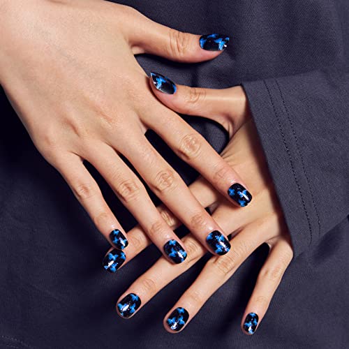 Chic Butterfly Design Short Acrylic Nails - Fun & Stylish Look - Image 2