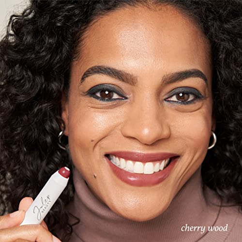 ?Age-defying Lipstick? - Image 3