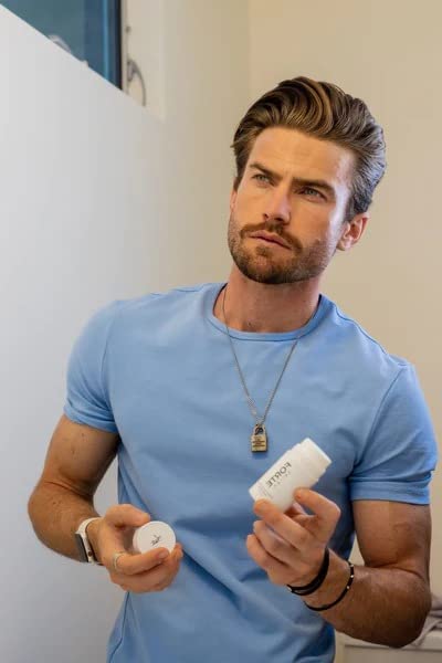 Alex Costa 2 oz Strong Hold Matte Finish Hair Clay for Men All-Day Hold - Image 2