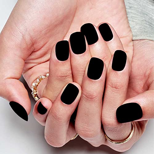 Sleek Black Acrylic Nails for Stylish Nail Art and Fashionable Wear - Image 2