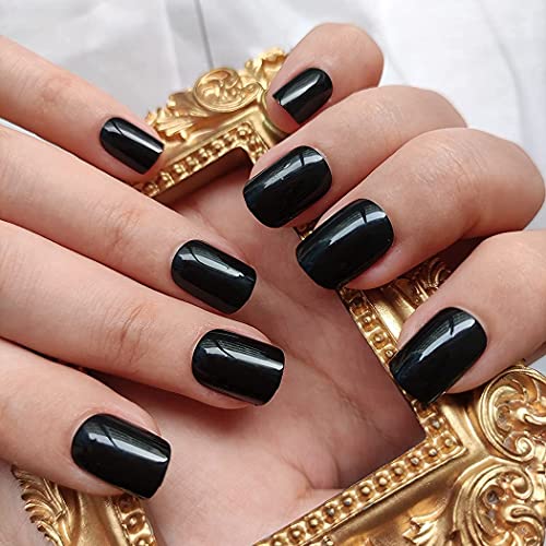 Black Dress Matching Acrylic Nails - Image 3
