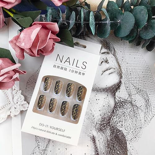 Chic Black White Ombre Acrylic Nails Set for Trendy Nail Art Design - Image 2