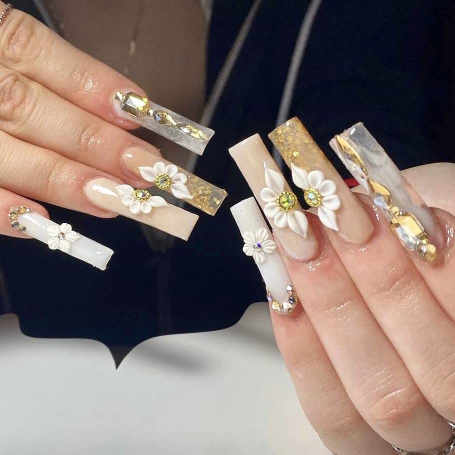 24 Piece Floral Acrylic Nail Art Kit for Stunning Manicures - Image 2