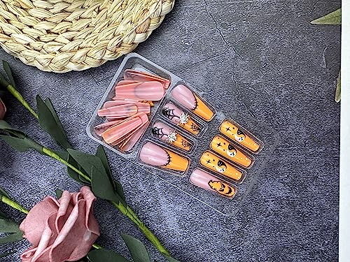 Halloween-themed Acrylic Nails - Image 5