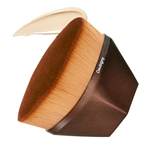 Mac 191 Foundation Brush Soft Synthetic Bristles for Flawless Makeup Application