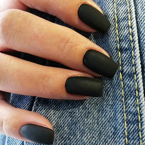 Matte Black Acrylic Nails - Image 2