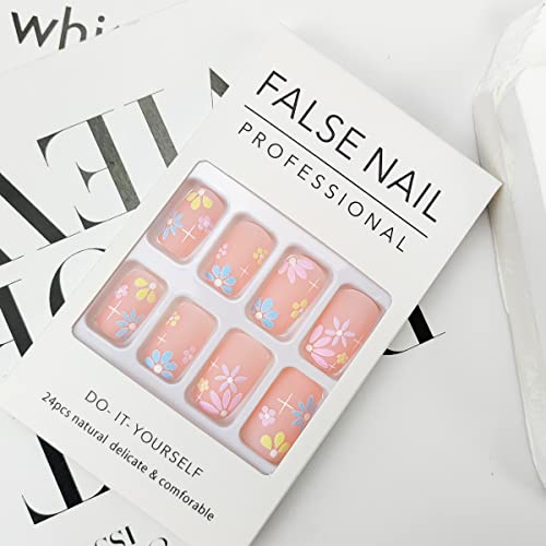 Short Flower Acrylic Nails - Image 5