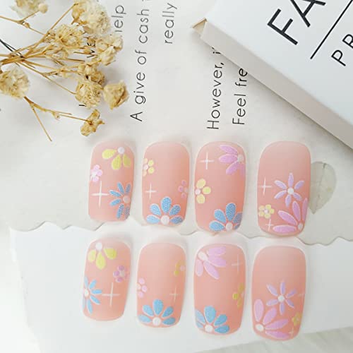 Short Flower Acrylic Nails - Image 2