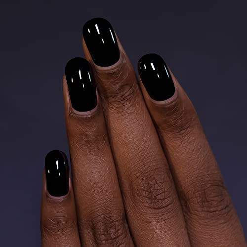 ?Stylish Black Nail Polish Inspiration? - Image 5