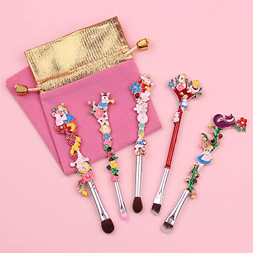 Wonderland-themed hair brush inspired by Alice in Wonderland. - Image 5