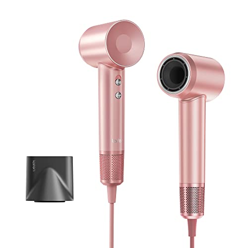 Hair dryer set with accessories.