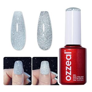 Blue gel polish for baby nails.