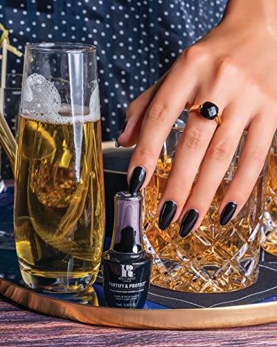 Black and red nail polish. - Image 6