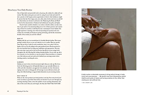 Powder Foundation: Definition and Benefits - Image 8