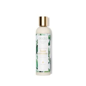 Transitioning hair benefits from leave-in conditioner.