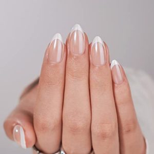 ?French Tip Stick-On Nails?