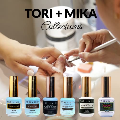Glow-in-the-dark acrylic nails for a fun nighttime look. - Image 5