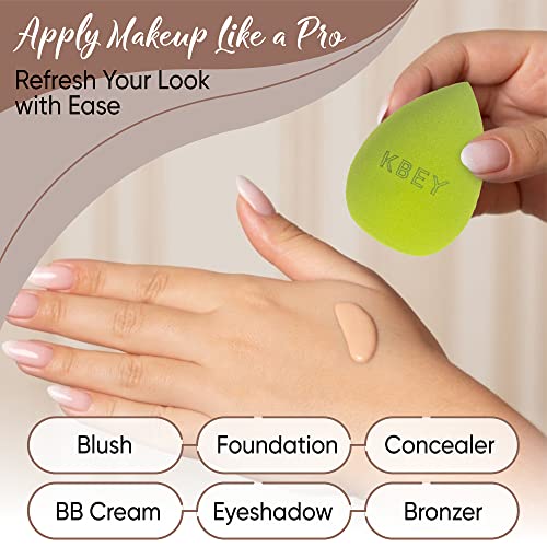 Arden Sponge Cream Makeup: Light, smooth, and flawless finish. - Image 3