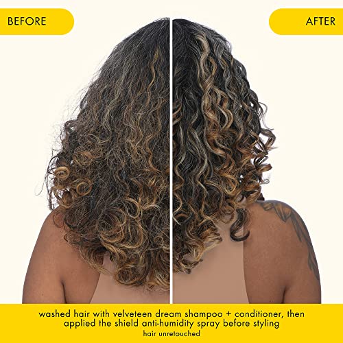 Hair spray that reduces humidity for frizz-free hair. - Image 6