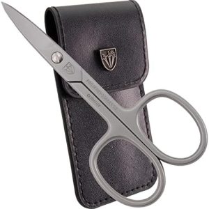 ?Nail Tools: Scissors vs Clippers?