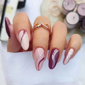 ?Maroon Acrylic Nail Ideas?
