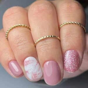 Short Oval Acrylic Nails