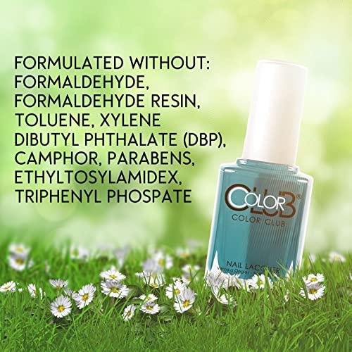 White holographic nail polish for a stunning manicure. - Image 7