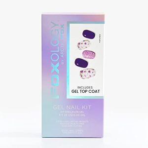 Gel nail strips for quick, easy manicures.