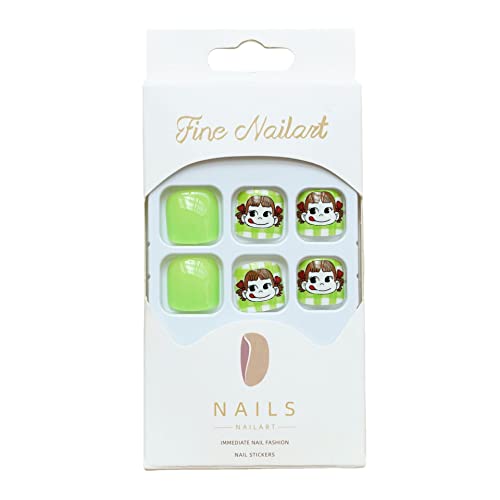 Chic Short Acrylic Nail Designs - Image 2