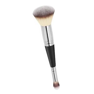 It Cosmetics Super Soft Foundation Brush for Flawless Smooth Application