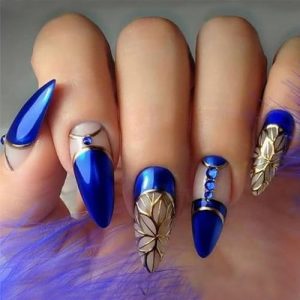 Dark blue short acrylic nails.