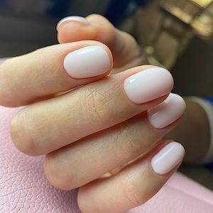 24 Pcs Square Press on Nails Short Fake Nails, Glossy Glue on Nails Full Cover Acrylic Nails With Solid Color Design False Nails Porcelain White Stick on Nails for Women and Girls