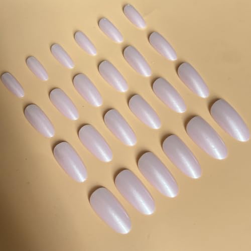 Light Pink Short Acrylic Nails - Image 2