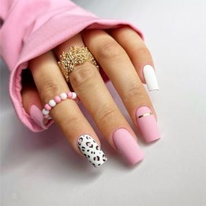 Acrylic-Free Natural Nail Design Ideas: Creative and Stylish Nail Art Collection
