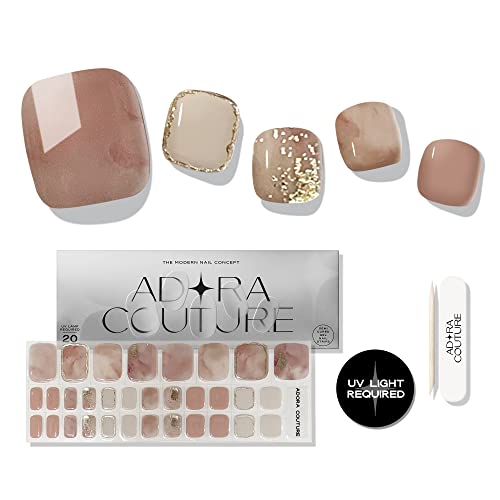 Gel marble nails: trendy and stylish design.